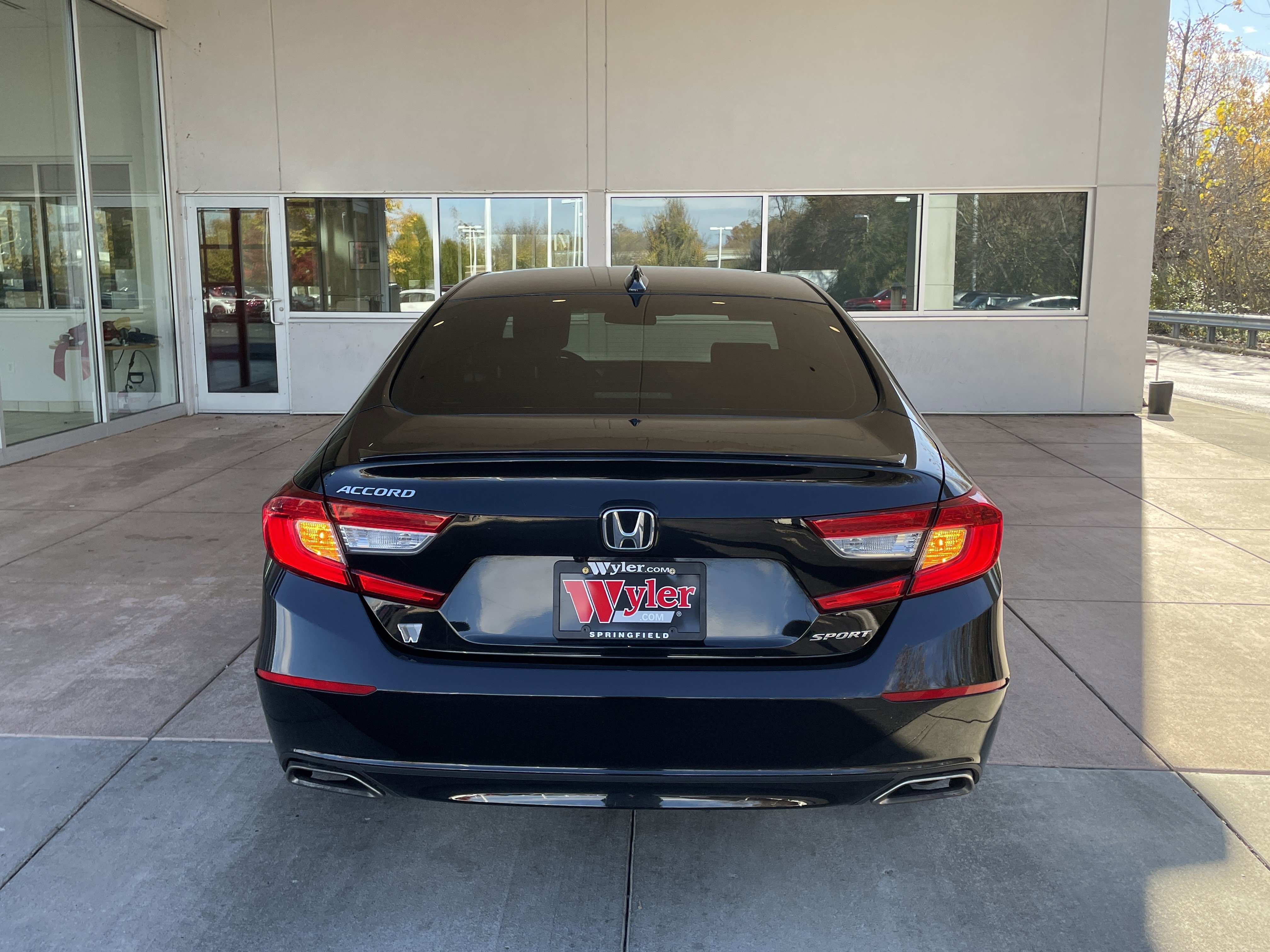 Used 2022 Honda Accord Sport image 21