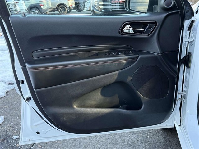 Used 2023 Dodge Durango GT image 8