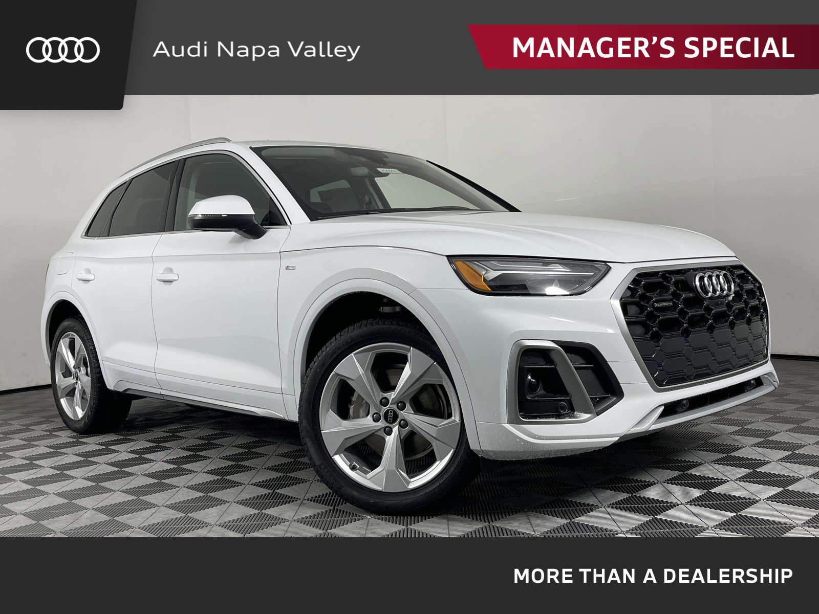 New 2025 Audi Q5 2.0T Premium Plus