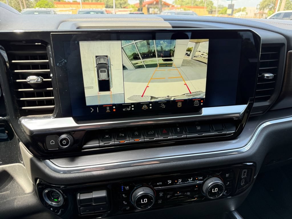 Used 2024 Chevrolet Silverado 1500 High Country RWD image 16