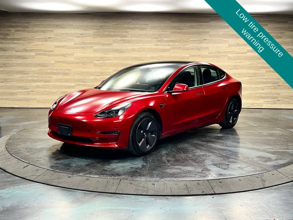 Used 2022 Tesla Model 3 Standard Range RWD image 5