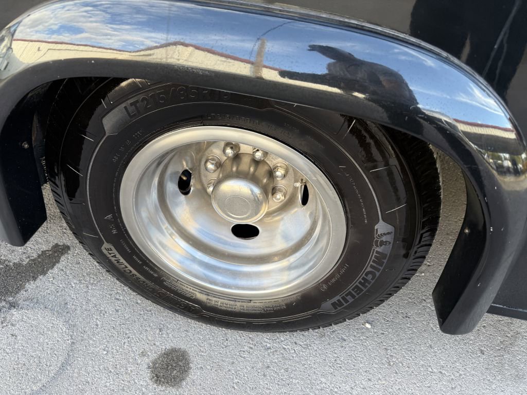 Used 2017 Ford E-450 and Econoline 450 Super Duty w/ Motorhome Prep Package image 18