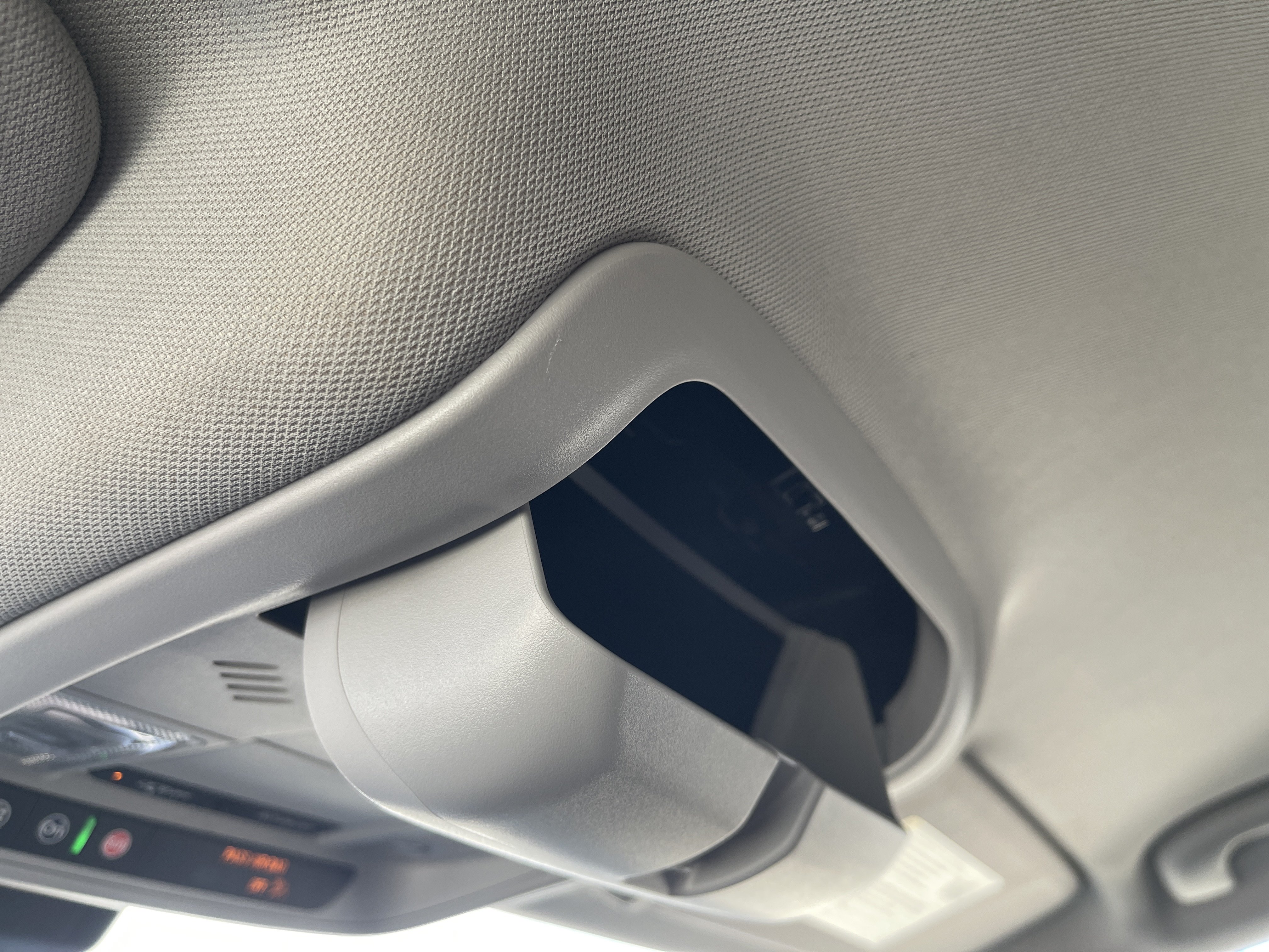 Used 2022 Chevrolet Equinox LT FWD image 33