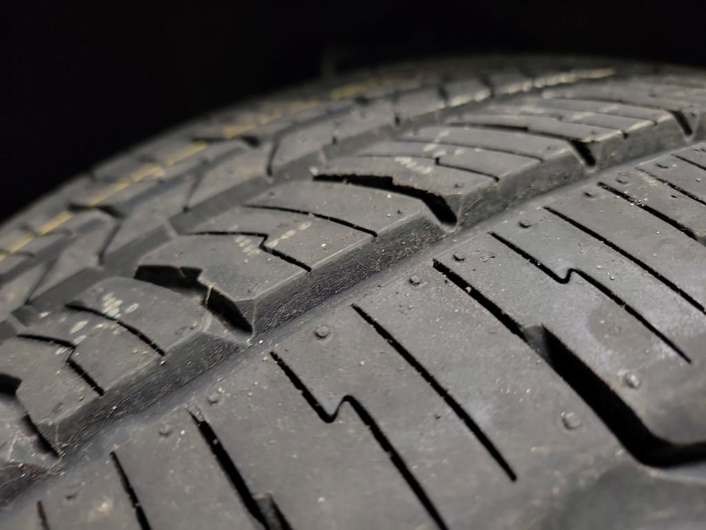 Used 2021 Chevrolet Silverado 1500 Custom w/ LPO, Dark Essentials Package image 11