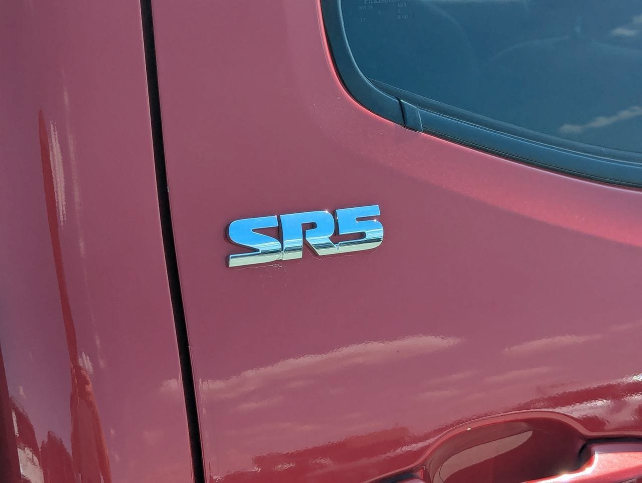 Used 2023 Toyota Tacoma SR5 RWD image 4