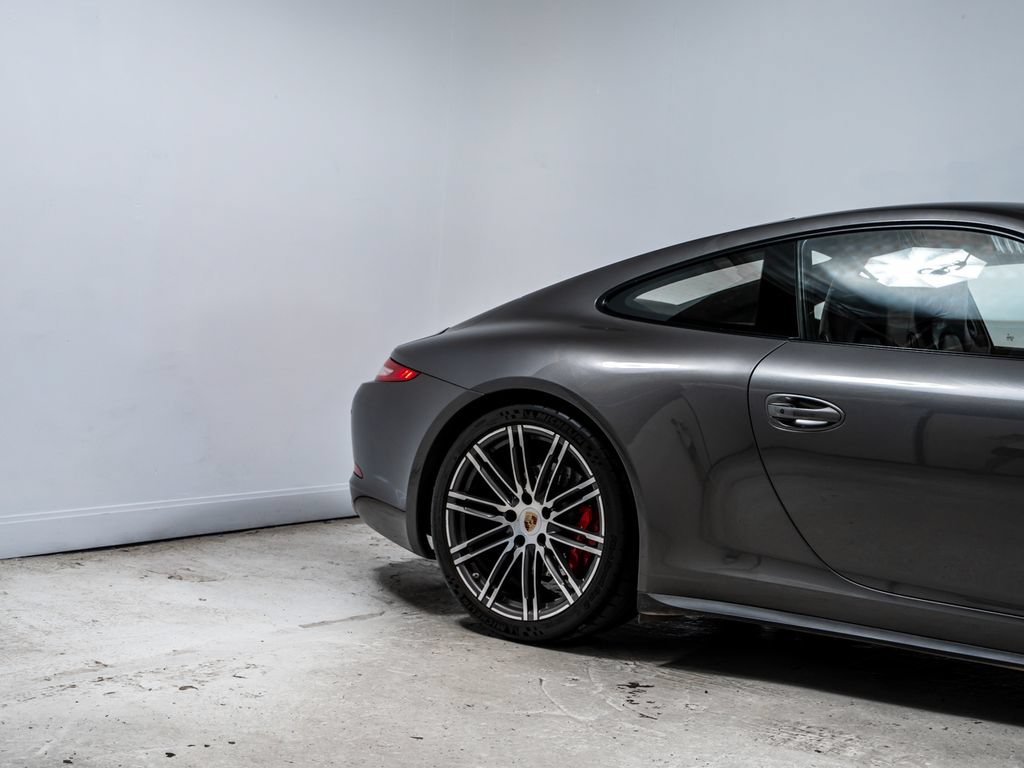 Used 2015 Porsche 911 Carrera 4S AWD/4WD image 11