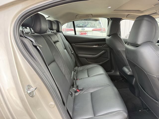Used 2025 MAZDA MAZDA3 s FWD image 31