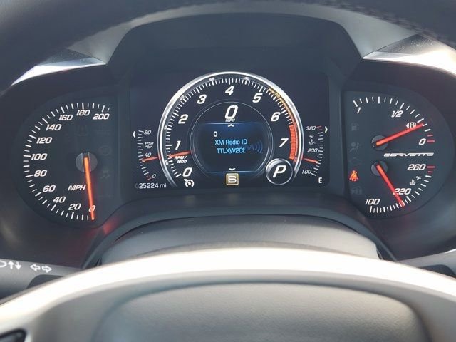 Used 2014 Chevrolet Corvette Stingray Coupe image 7