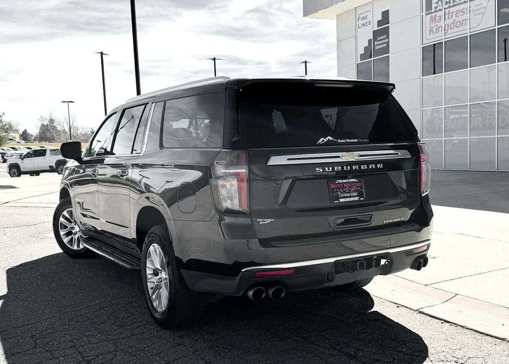 Used 2023 Chevrolet Suburban Premier image 6