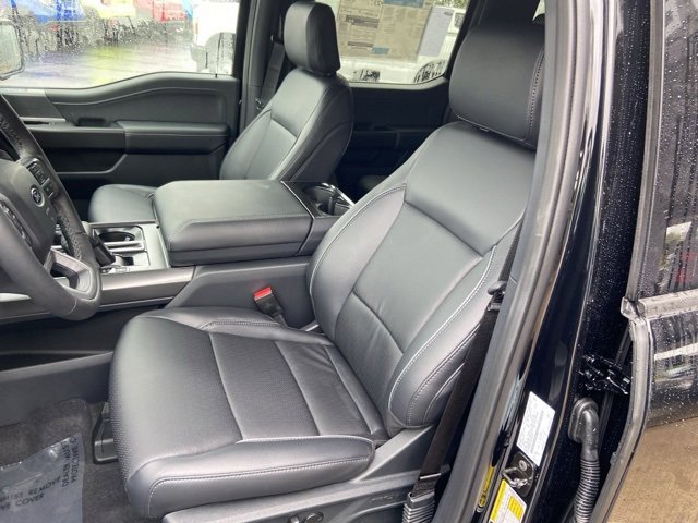 New 2025 Ford F150 Lariat image 9