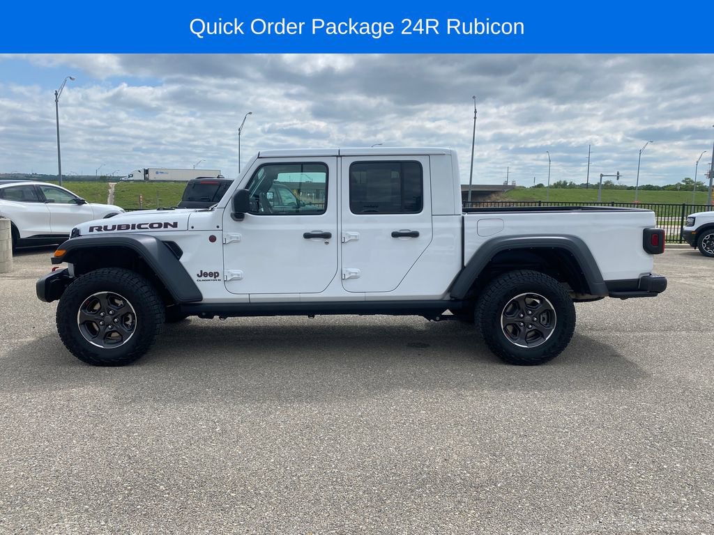 Used 2023 Jeep Gladiator Rubicon w/ Cold Weather Group AWD/4WD image 3