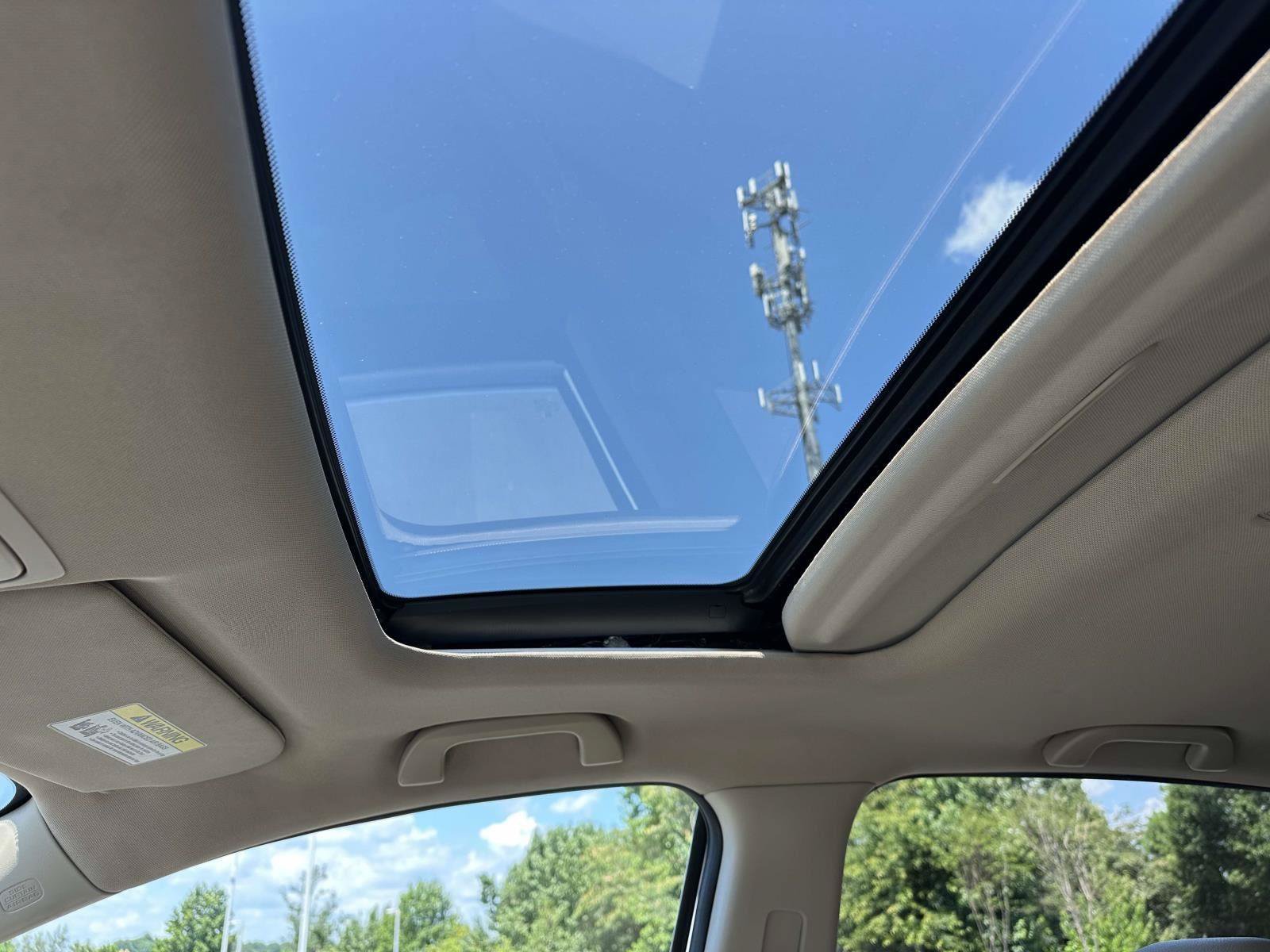 Used 2015 Honda CR-V EX-L image 18