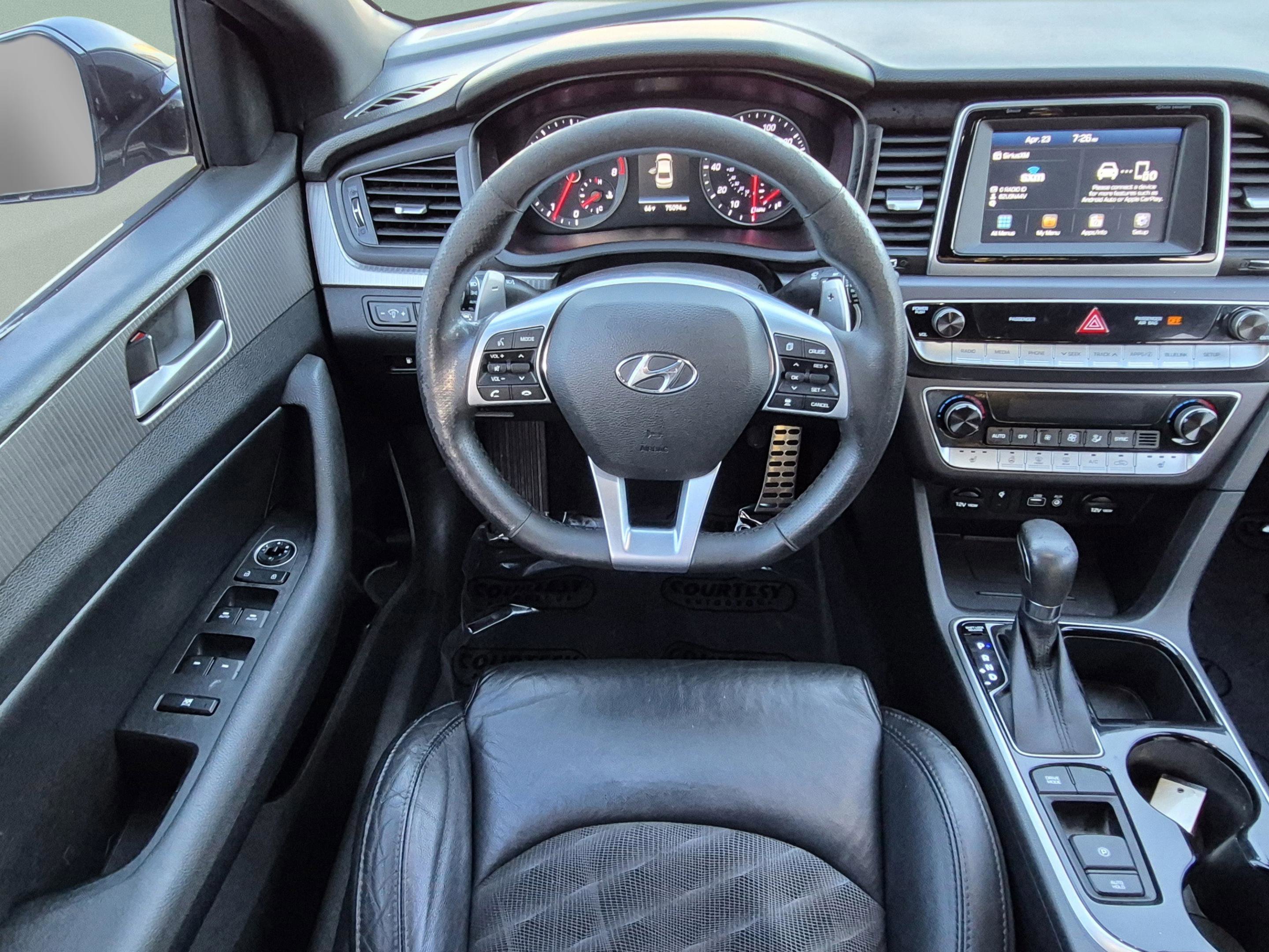 Used 2019 Hyundai Sonata Sport w/ Tech Package 03 FWD image 11