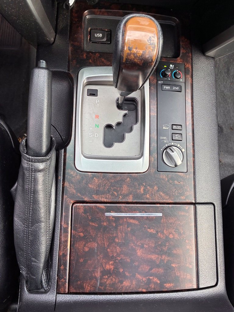 Used 2013 Toyota Land Cruiser AWD/4WD image 41