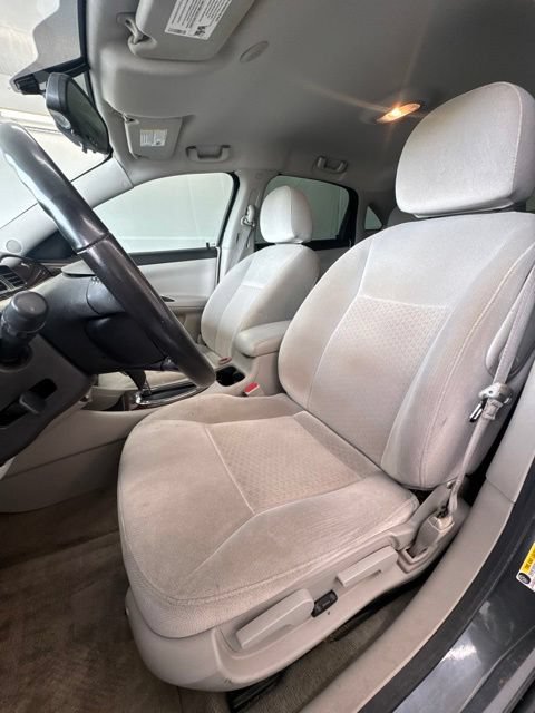 Used 2011 Chevrolet Impala LS FWD image 8