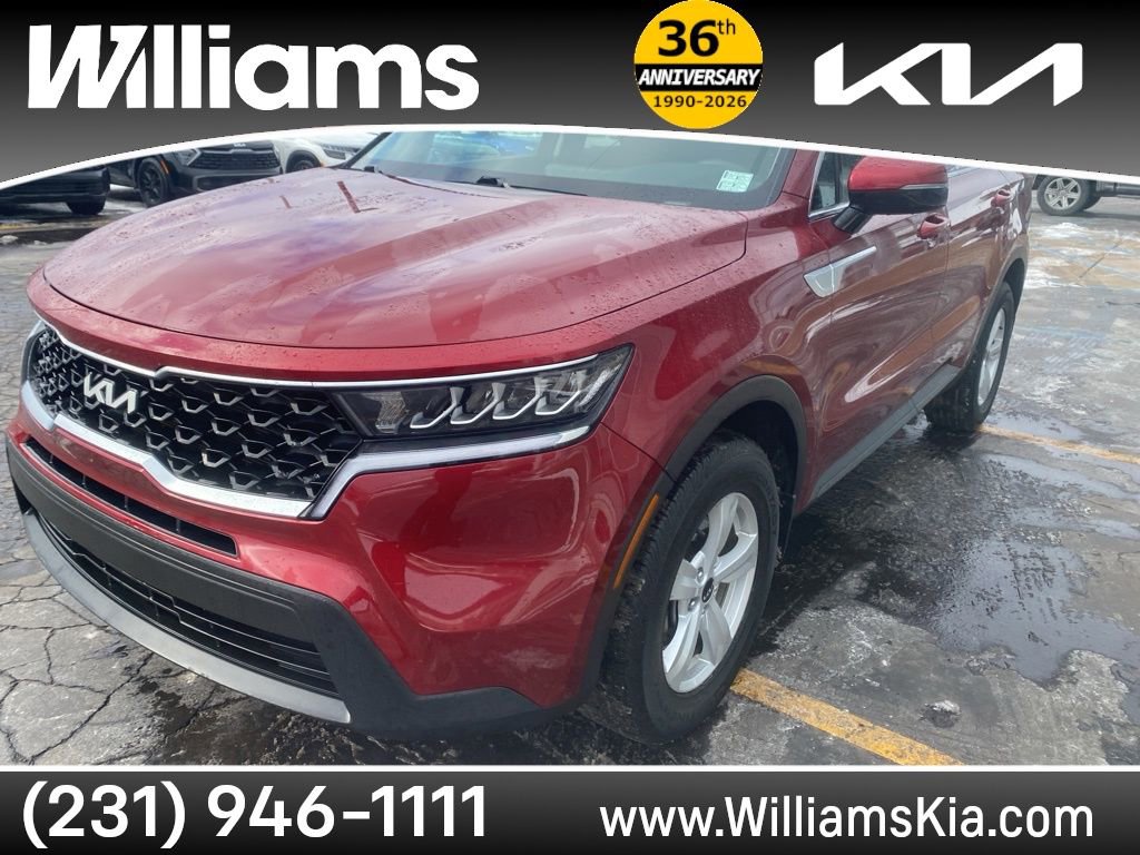 Used 2022 Kia Sorento LX image 6