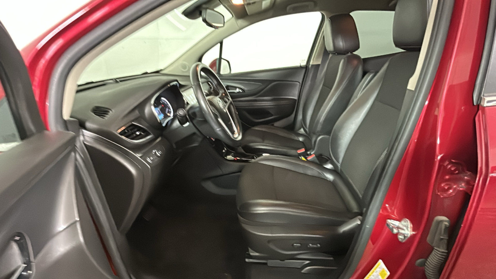 Used 2019 Buick Encore Preferred AWD/4WD image 14