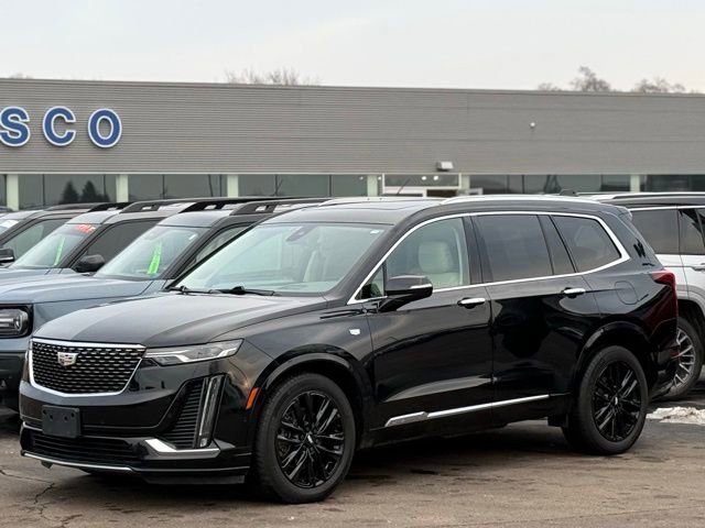 Used 2022 Cadillac XT6 Premium Luxury w/ Technology Package image 36
