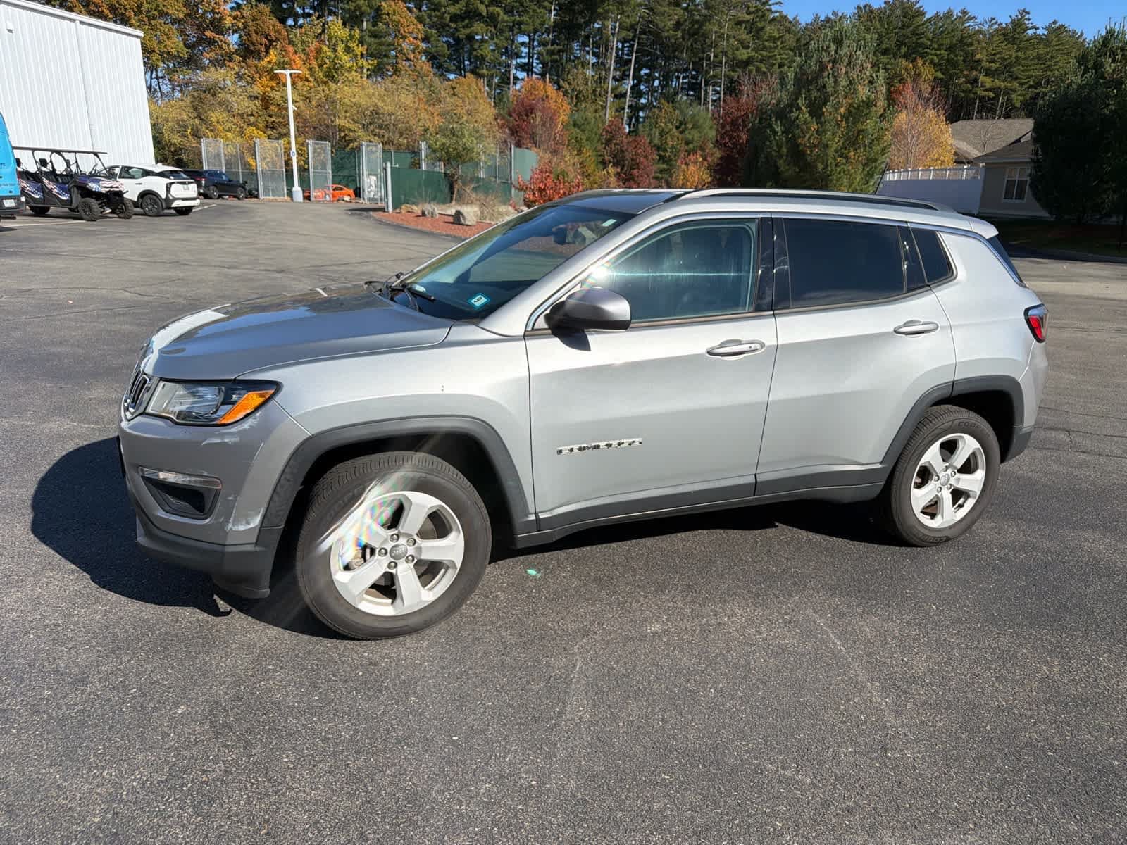Used 2021 Jeep Compass Latitude w/ Convenience Group AWD/4WD image 1