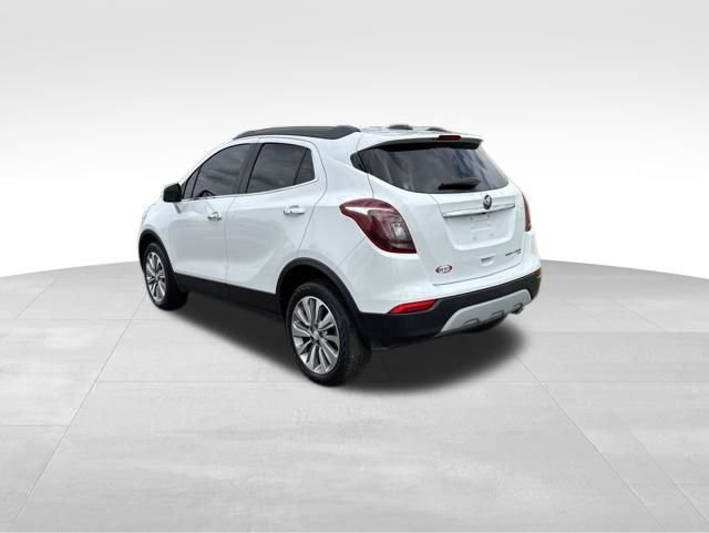 Used 2020 Buick Encore Preferred AWD/4WD image 5