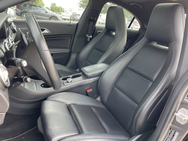 Used 2018 Mercedes-Benz CLA 250 image 25
