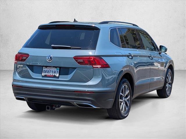 Used 2019 Volkswagen Tiguan SE w/ Panoramic Sunroof Package FWD image 5