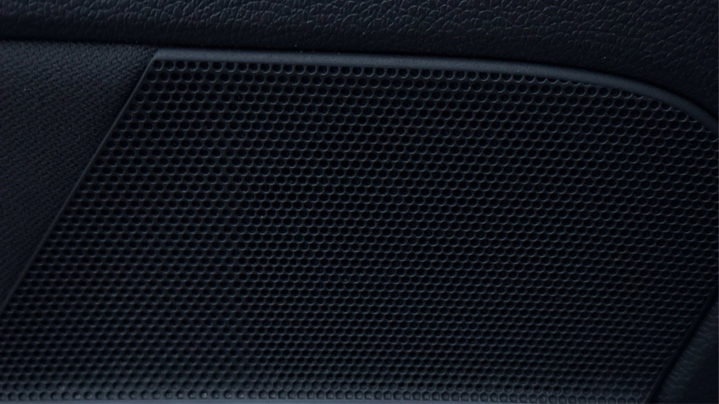 Used 2009 Volkswagen Rabbit S image 32