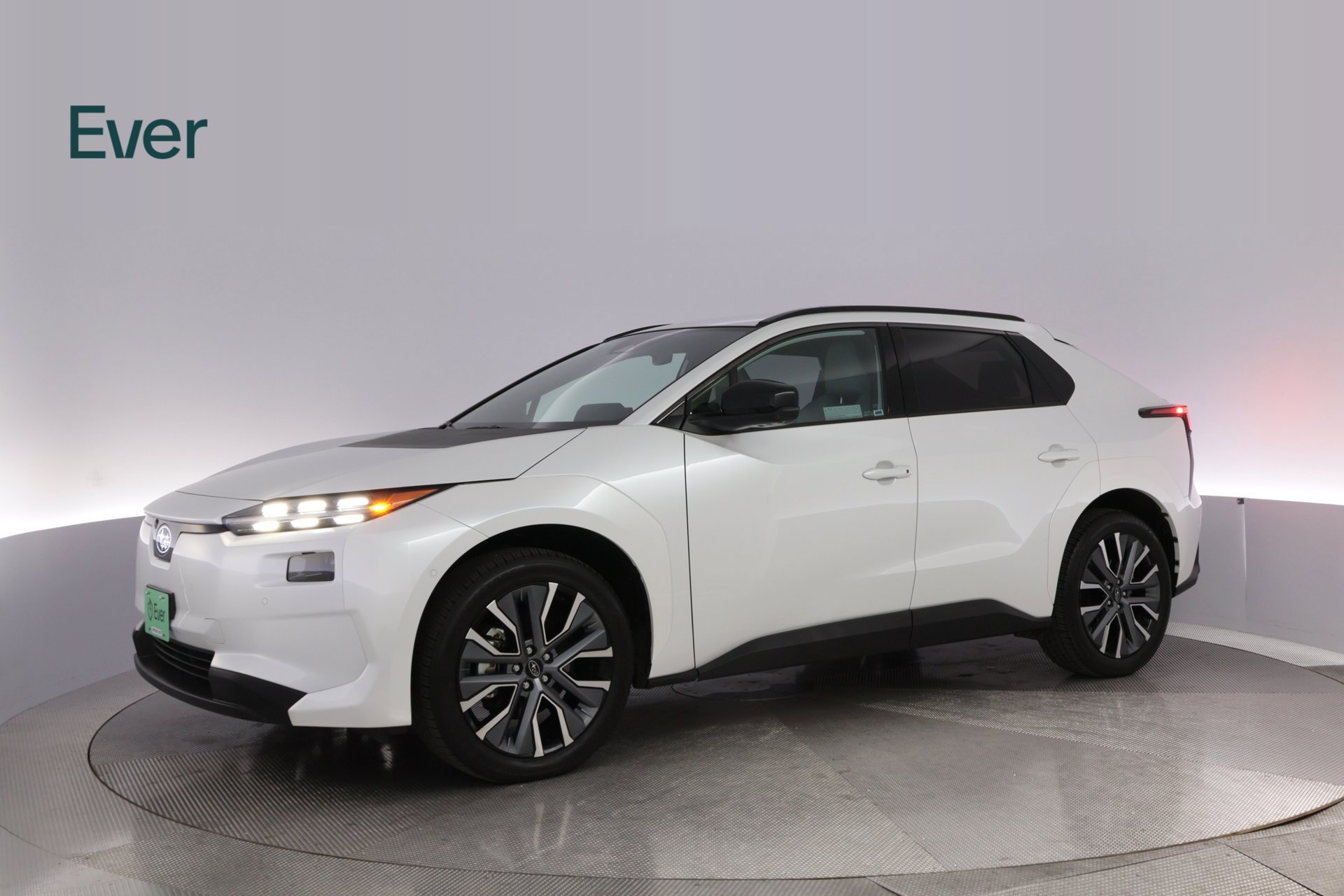 Used 2026 Subaru Solterra AWD/4WD image 18