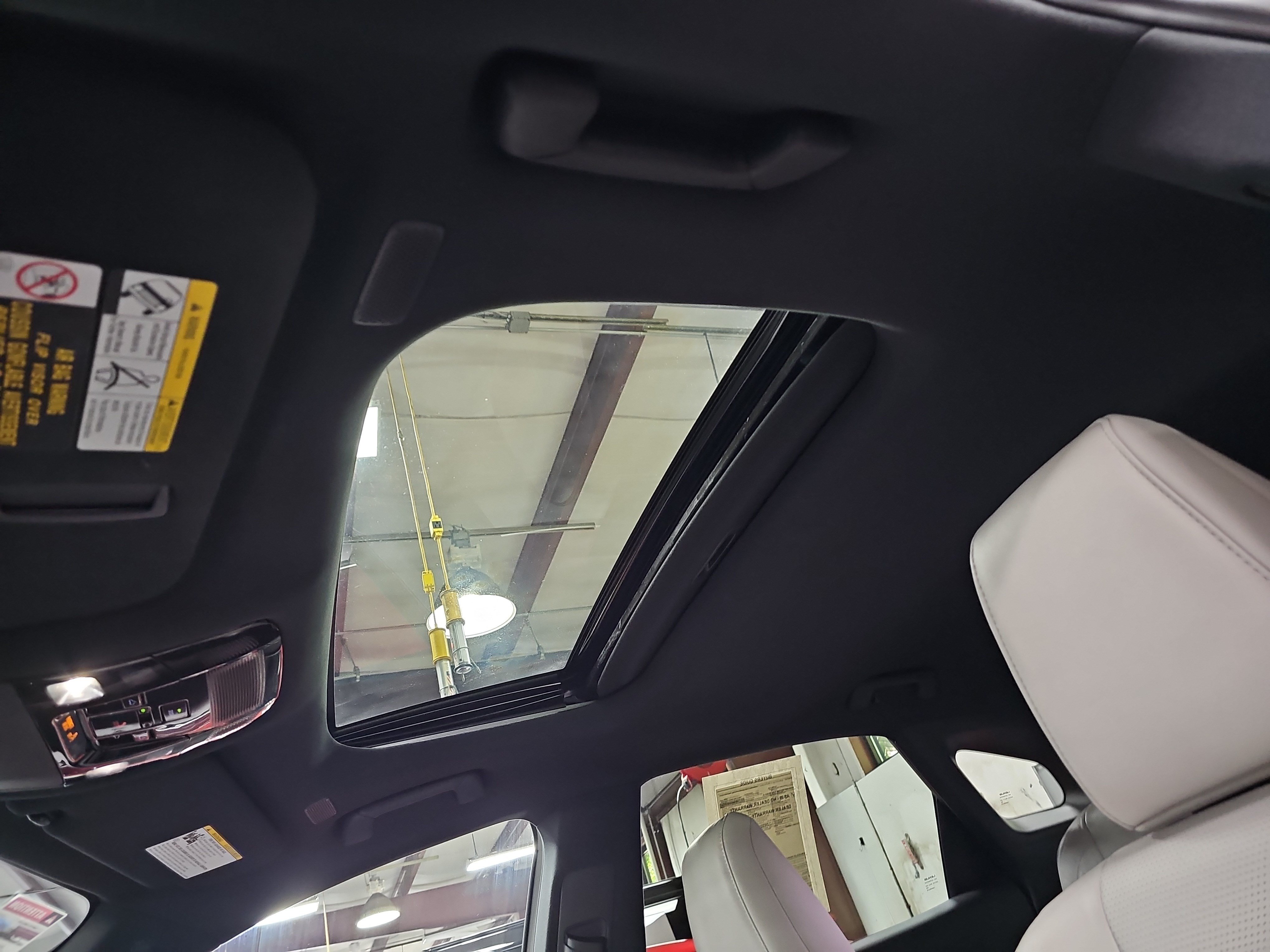 Used 2024 Lexus RX 350 Premium Plus w/ Convenience Package FWD image 31