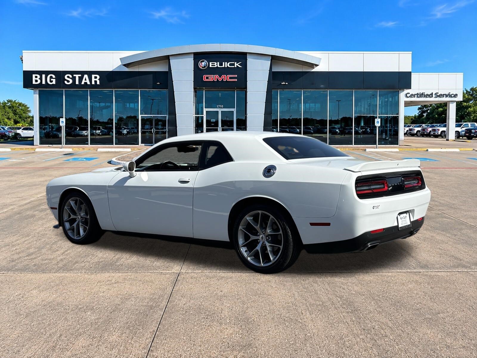 Used 2022 Dodge Challenger GT RWD image 5
