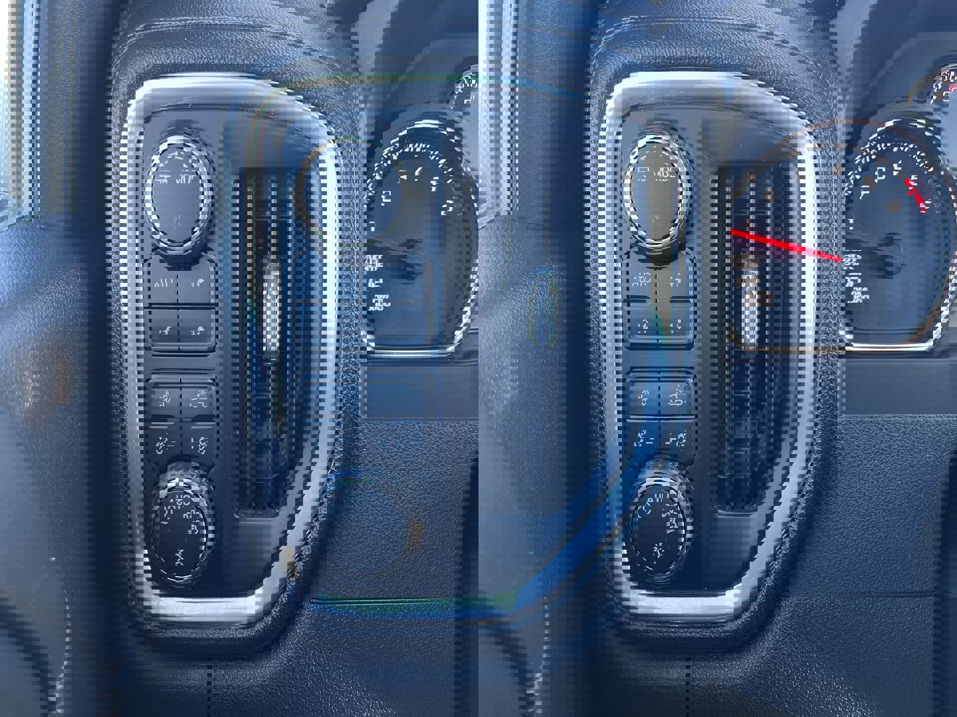 Certified 2022 Chevrolet Silverado 1500 RST image 18