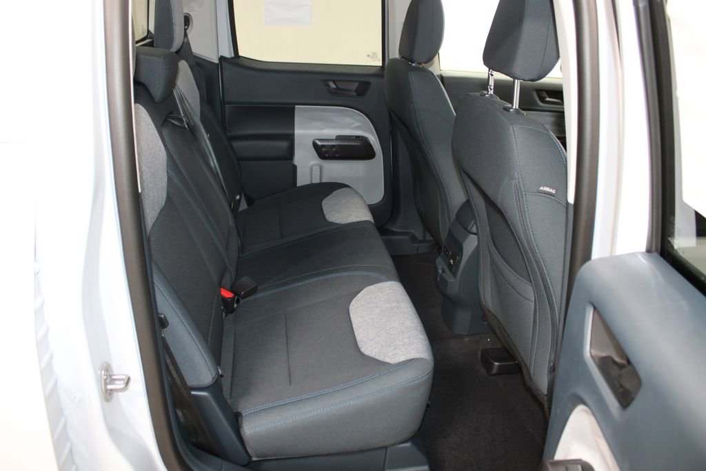 New 2025 Ford Maverick XLT w/ XLT Luxury Package image 30