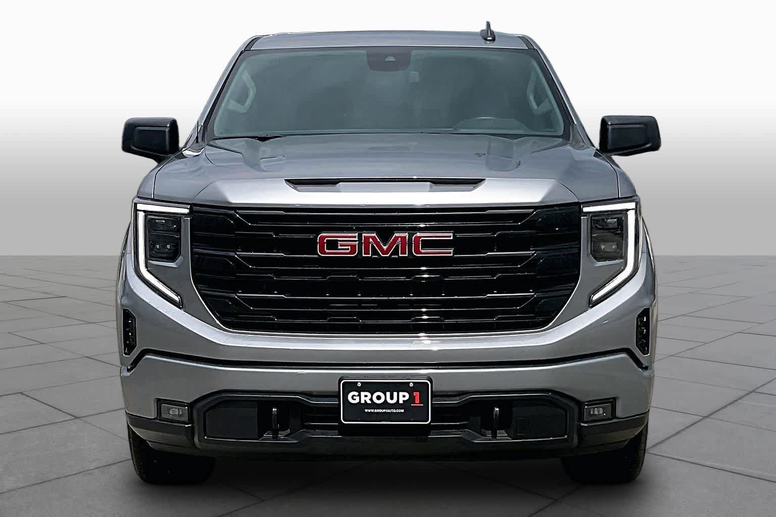 Used 2026 GMC Sierra 1500 Elevation w/ Elevation Select Package RWD image 4