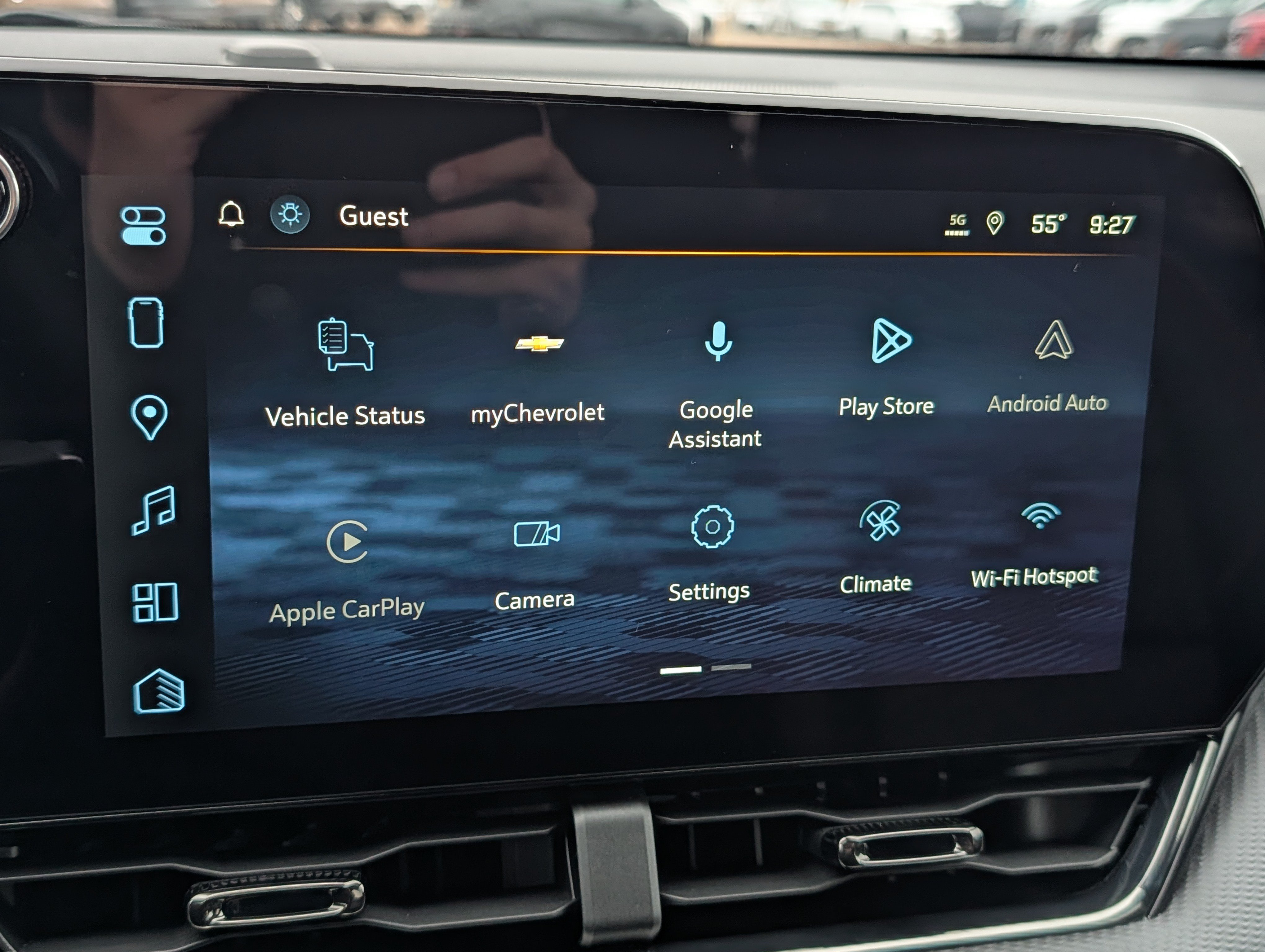 New 2027 Chevrolet Equinox RS w/ Safety and Technology Package AWD/4WD image 16