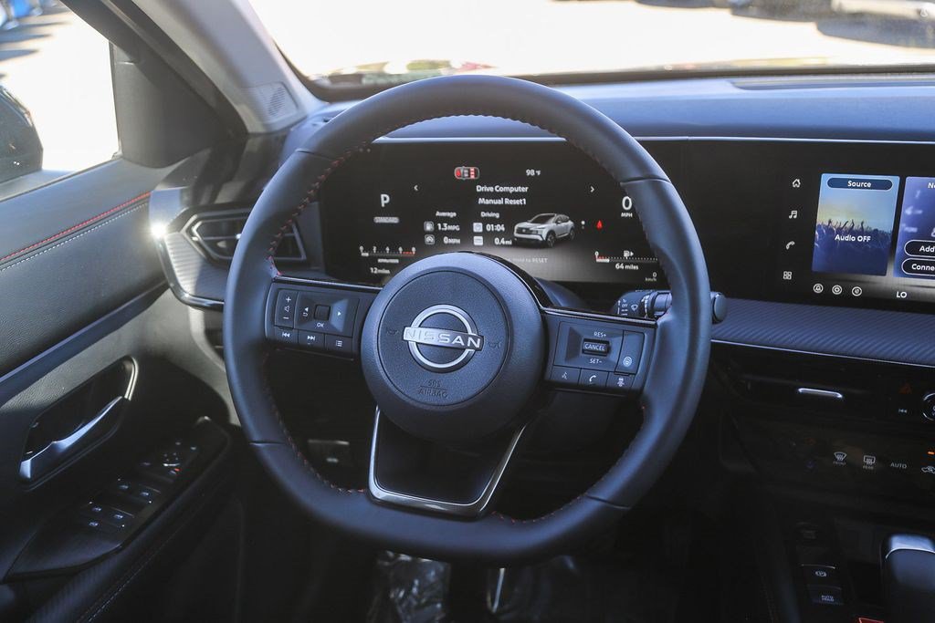New 2026 Nissan Kicks SR FWD image 30