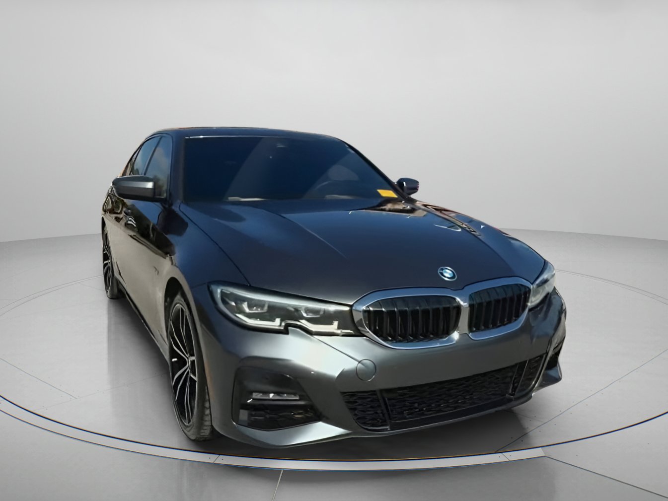 Used 2022 BMW 330e w/ M Sport Package image 4