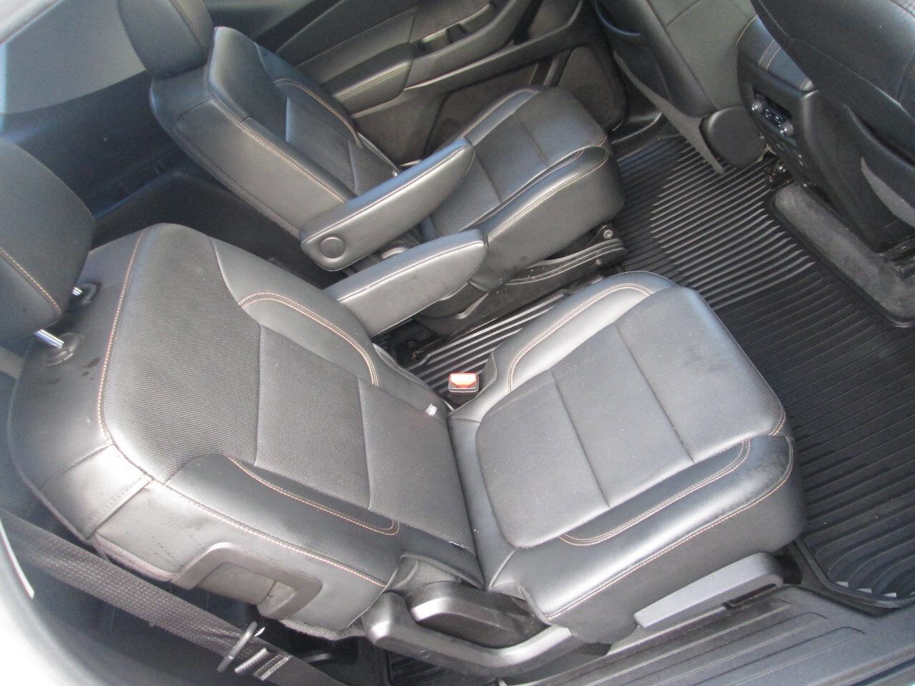 Used 2019 Chevrolet Traverse Premier w/ Redline Edition image 23