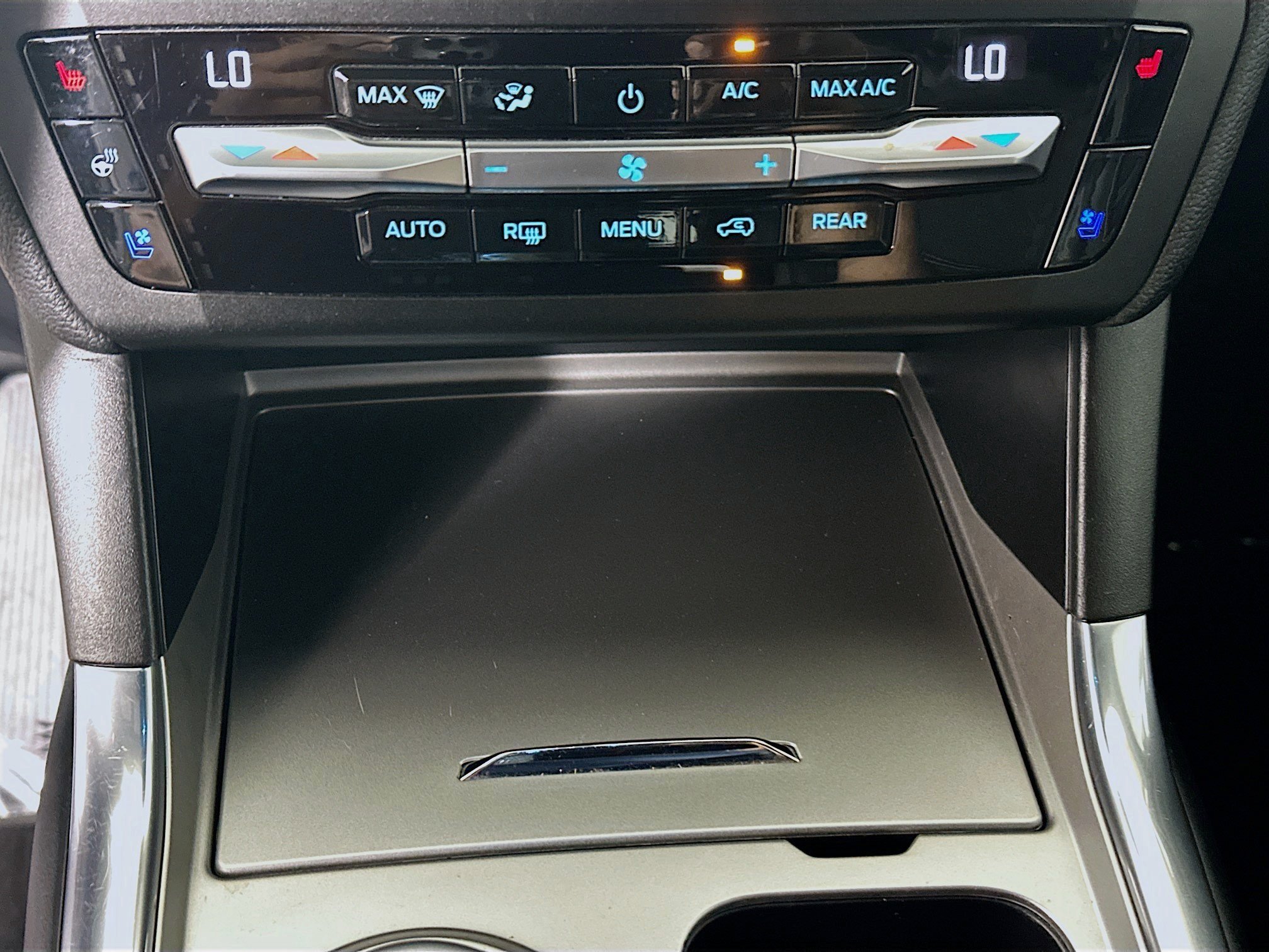 Used 2020 Ford Explorer ST w/ ST Street Pack AWD/4WD image 23