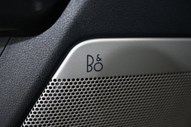 Used 2023 Ford F150 Lariat w/ Equipment Group 502A High image 23