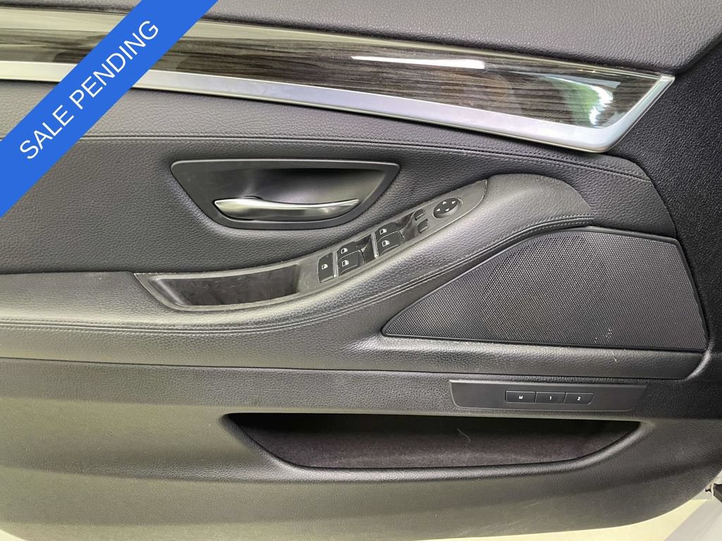 Used 2013 BMW 535i xDrive Sedan AWD/4WD image 30