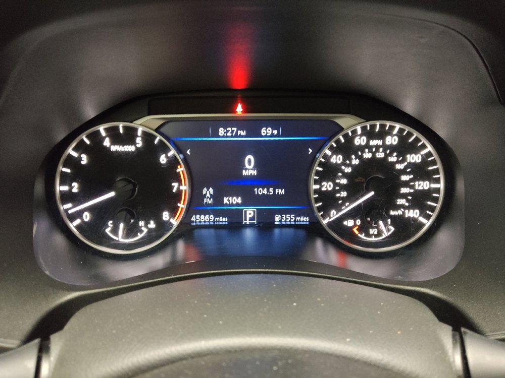 Used 2024 Nissan Altima 2.5 SV image 23