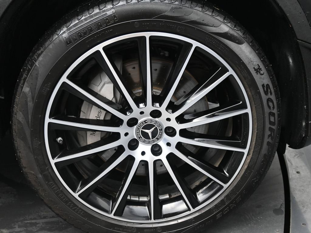 Used 2022 Mercedes-Benz GLC 300 image 26
