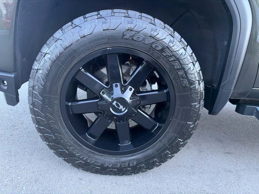 Used 2022 GMC Sierra 2500 AT4 AWD/4WD image 29