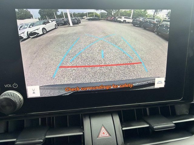 Used 2025 Toyota RAV4 XLE AWD/4WD image 30