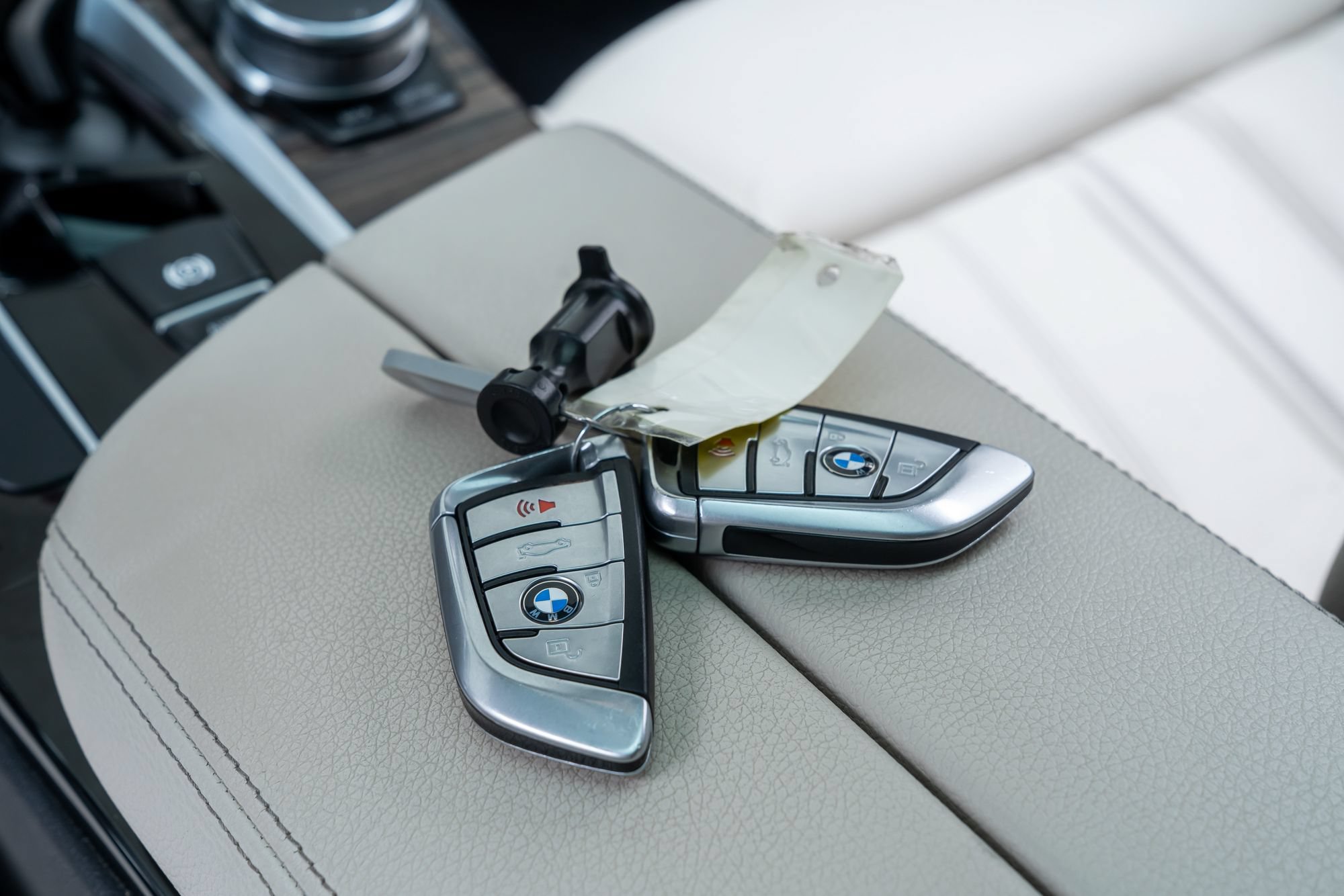 Used 2019 BMW 530i RWD image 14