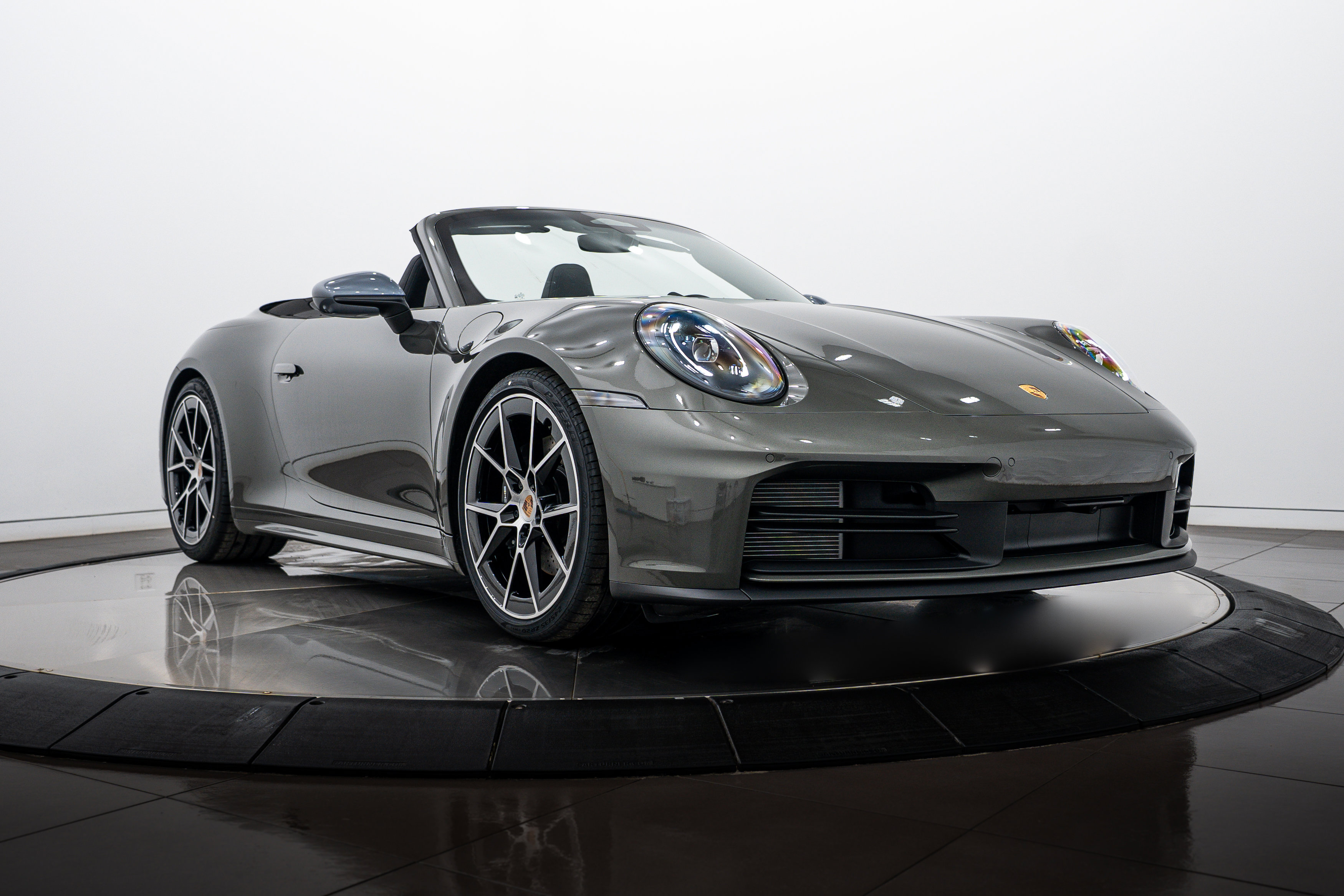 New 2026 Porsche 911 Carrera T image 9