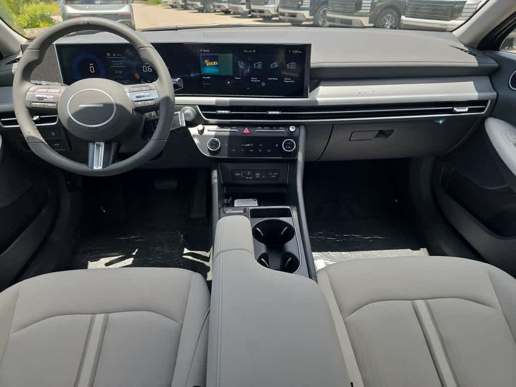 New 2026 Hyundai Sonata SEL FWD image 19