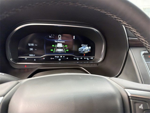 Used 2024 Chevrolet Tahoe Z71 image 18