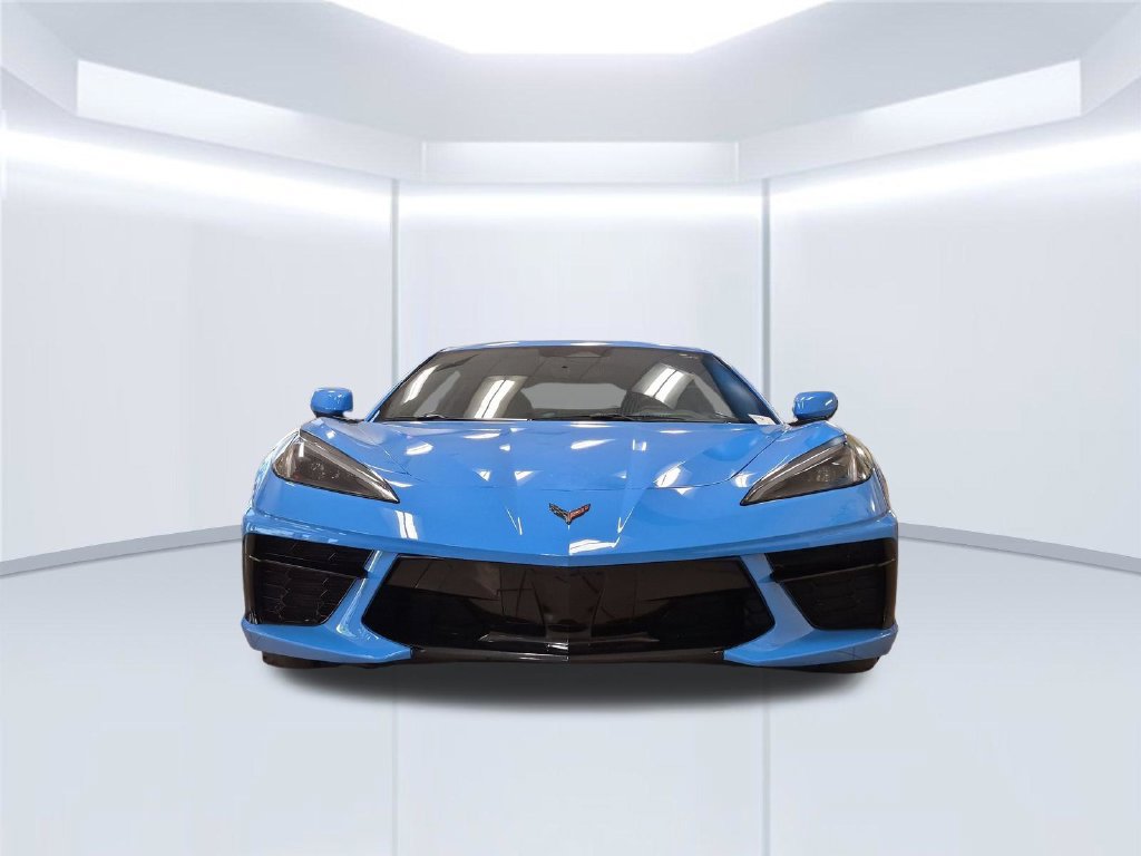 Used 2025 Chevrolet Corvette Stingray Coupe w/ 1LT RWD image 10