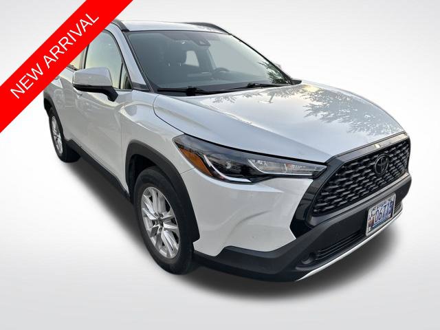 Used 2022 Toyota Corolla Cross LE w/ Moonroof Package